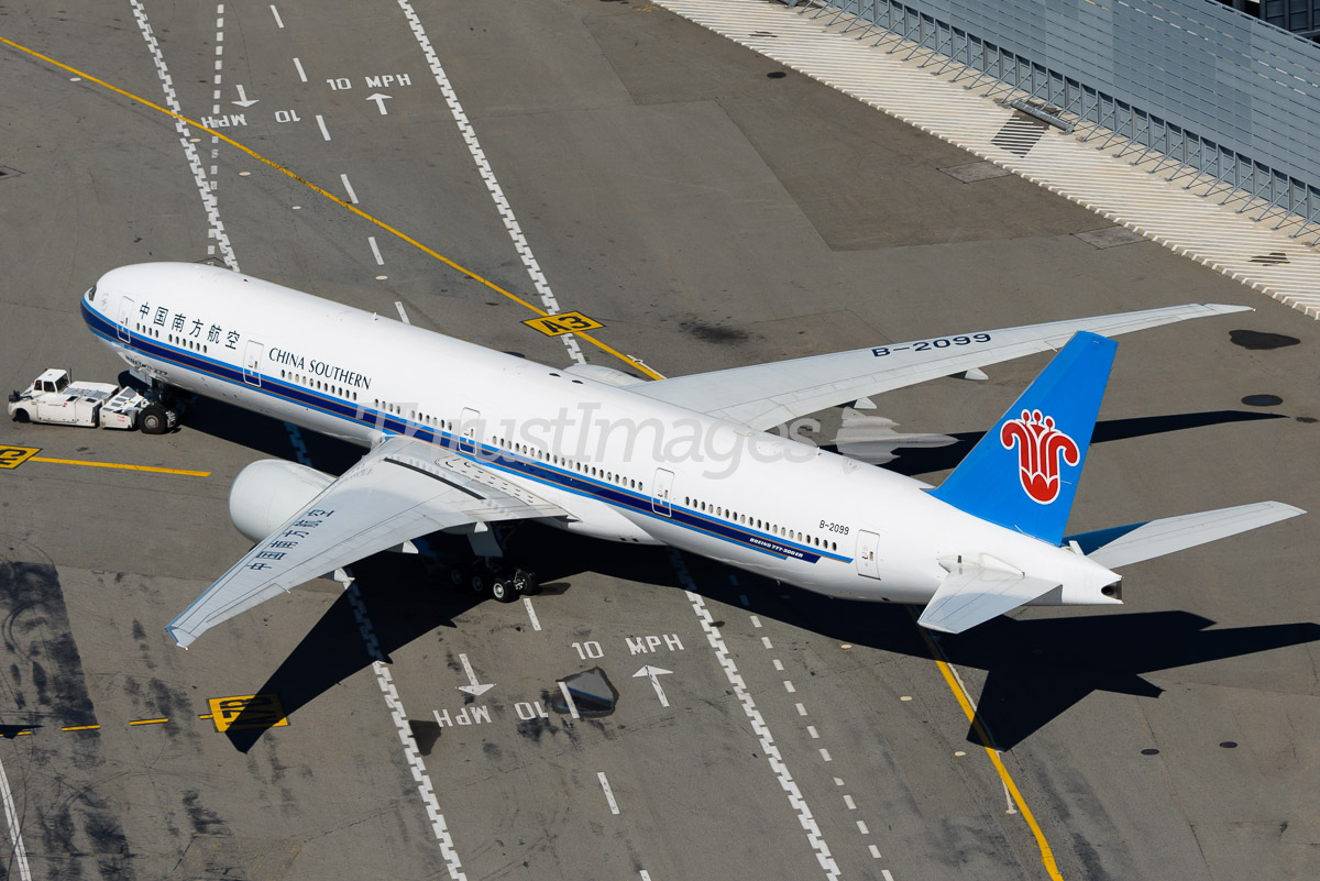 Boeing 777-31B/ER B-2099 (cn 43219/1173)